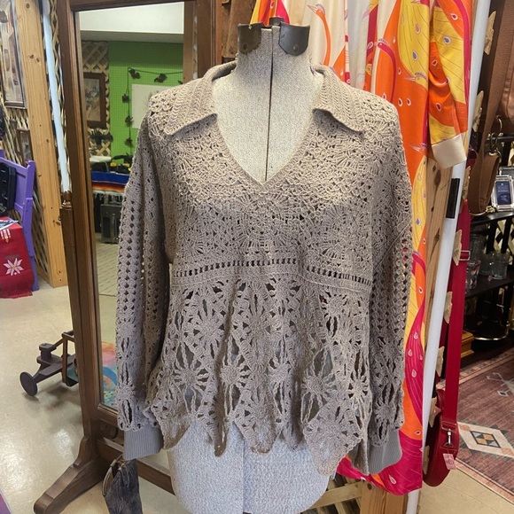Crocheted Boho Sweater Solitaire - Picture 1 of 5
